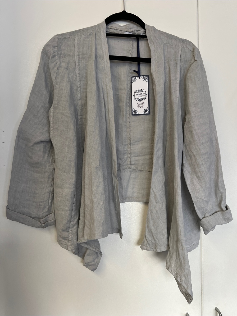 Tempo Paris Open-Front Asymmetrical Linen Blazer Cardigan Sweater in Soft Gray